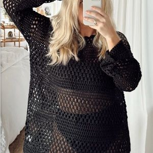 Show Me Your Mumu | Paula Pullover | Beach Coverup | Black